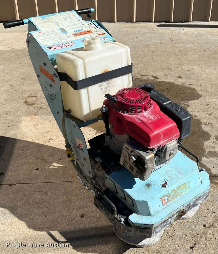 image for item DQ5793 Diamant Boart Inc. DT11H  surface grinder