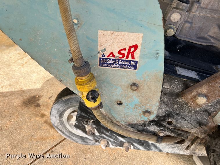 image for item DQ5793 Diamant Boart Inc. DT11H  surface grinder