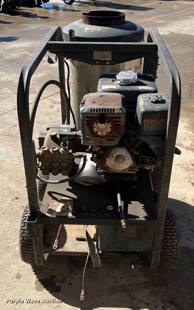 image for item DQ5801 Shark  pressure washer