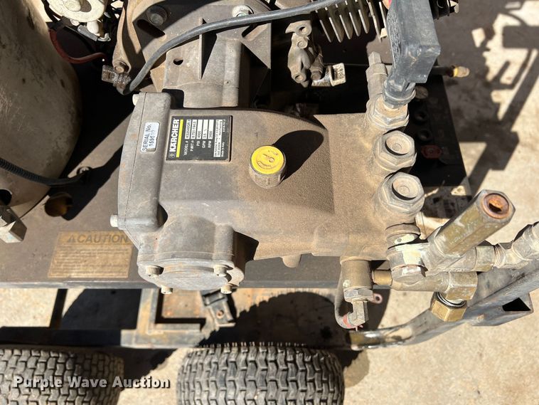 image for item DQ5801 Shark  pressure washer