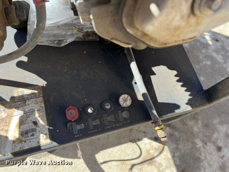 image for item DQ5801 Shark  pressure washer