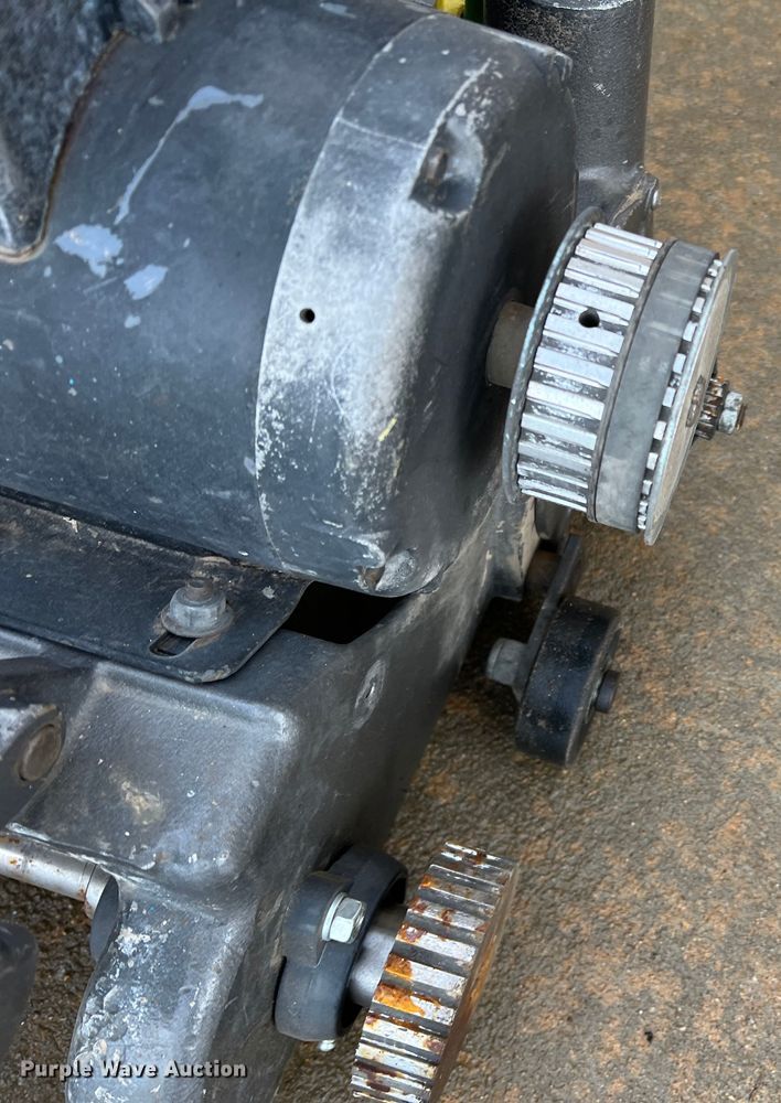 image for item DQ5803 Clarke EX-8  drum sander