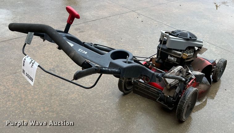 image for item DQ5806 Snapper  lawn mower