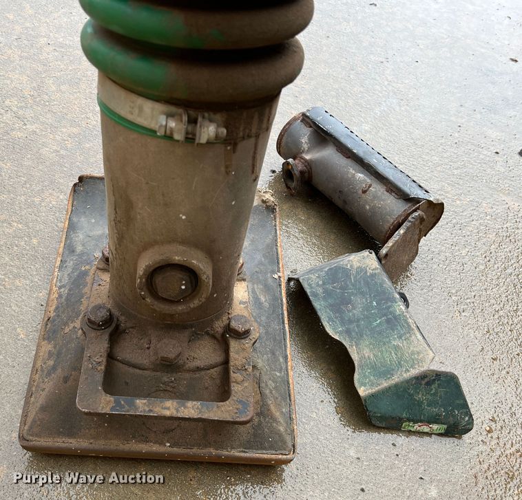 image for item DQ5807 Wacker BS50-2  plate compactor