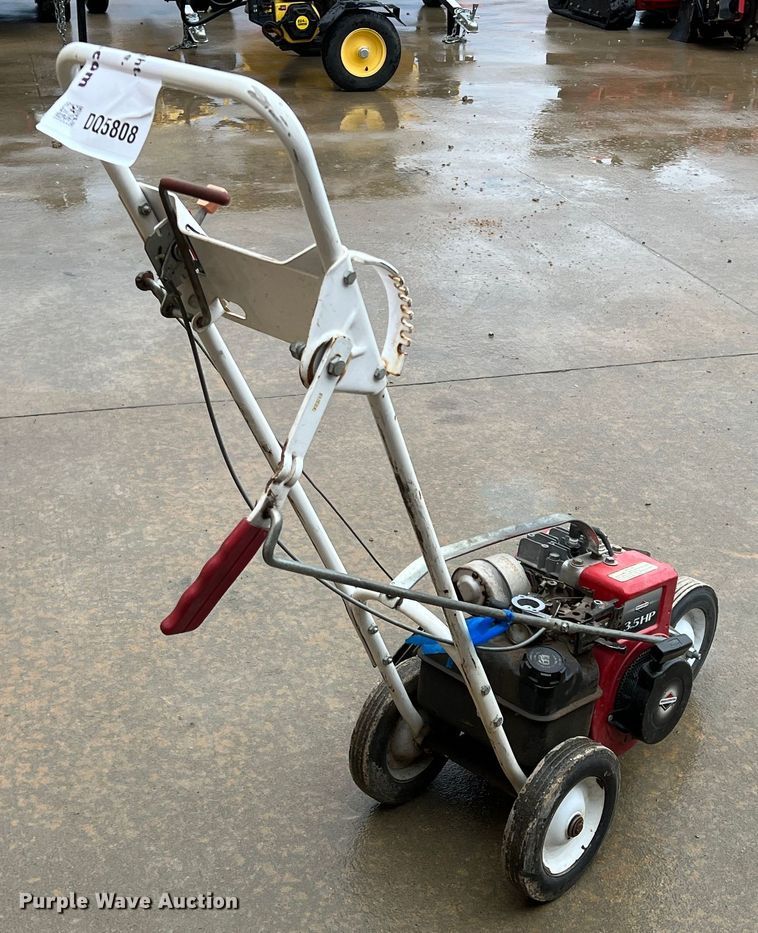 image for item DQ5808 Little Wonder Professional Edger  edger