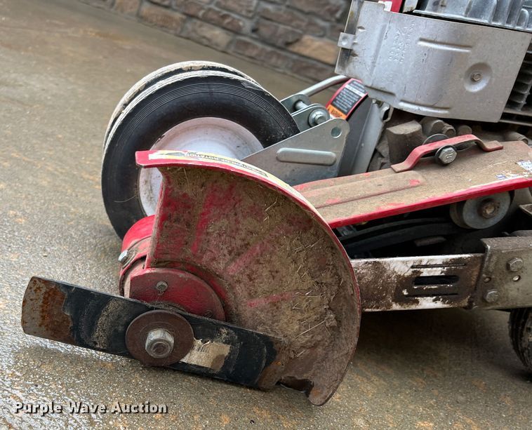 image for item DQ5808 Little Wonder Professional Edger  edger