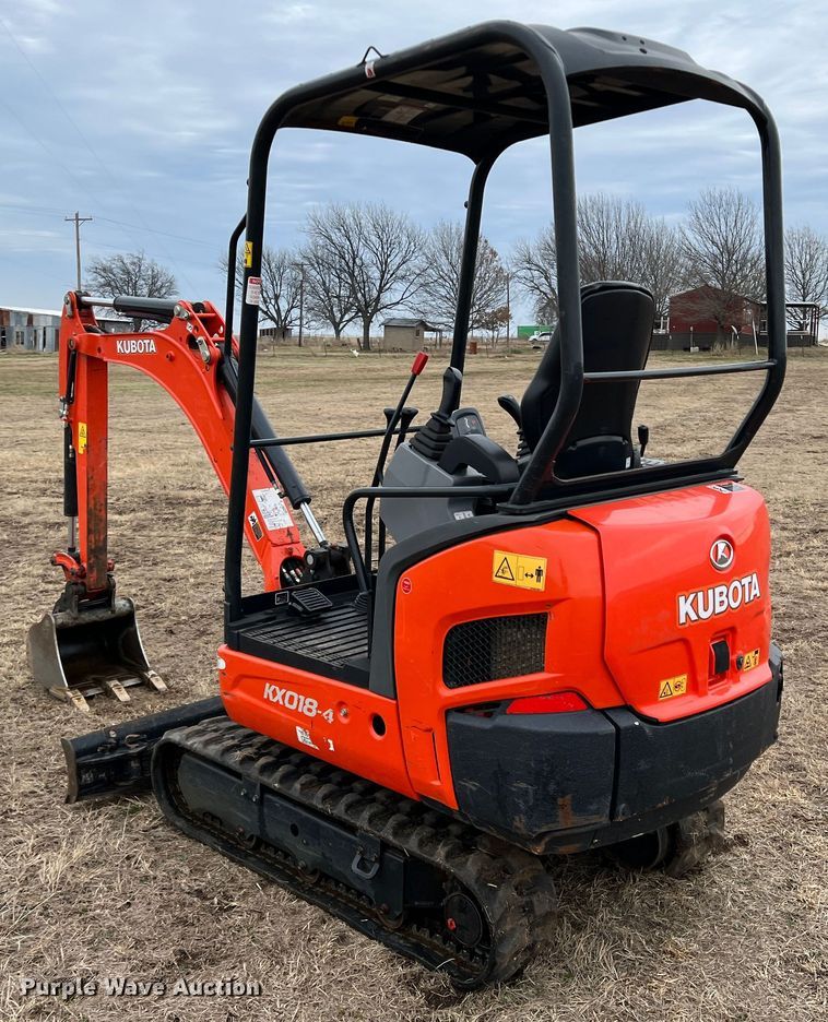 image for item DQ5811 2020 Kubota KX018-4  mini excavator