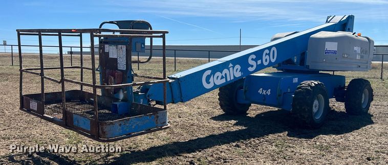 image for item DQ5816 1999 Genie S60  boom lift