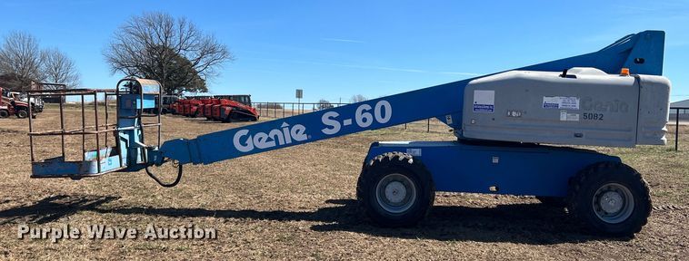 image for item DQ5816 1999 Genie S60  boom lift