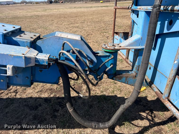 image for item DQ5816 1999 Genie S60  boom lift