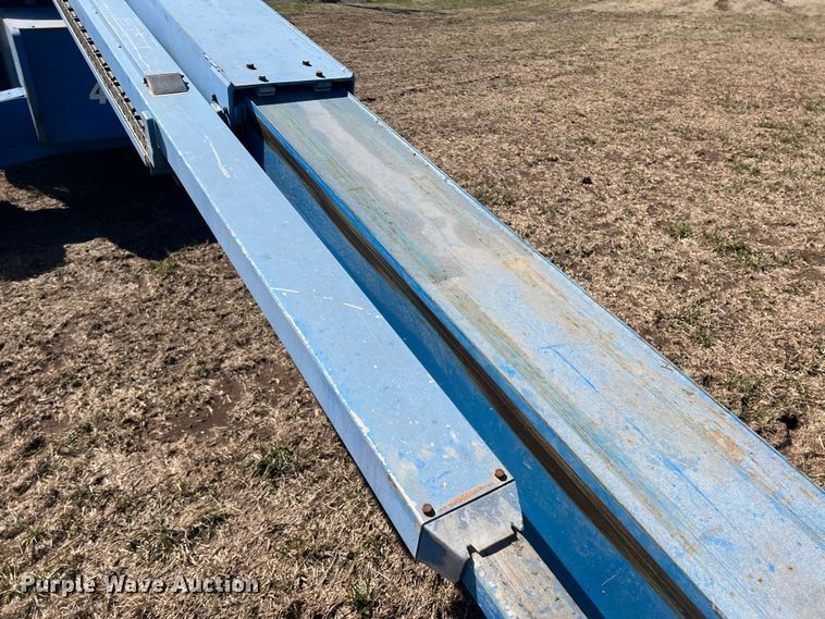 image for item DQ5816 1999 Genie S60  boom lift