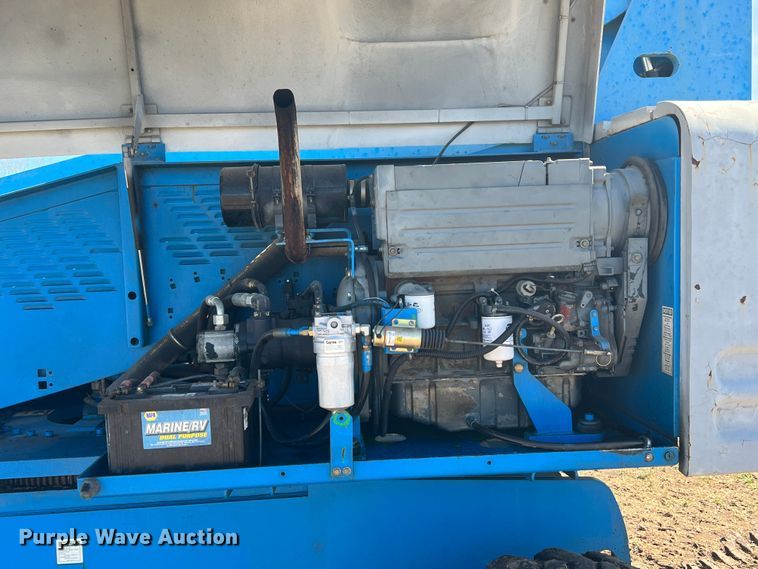 image for item DQ5816 1999 Genie S60  boom lift