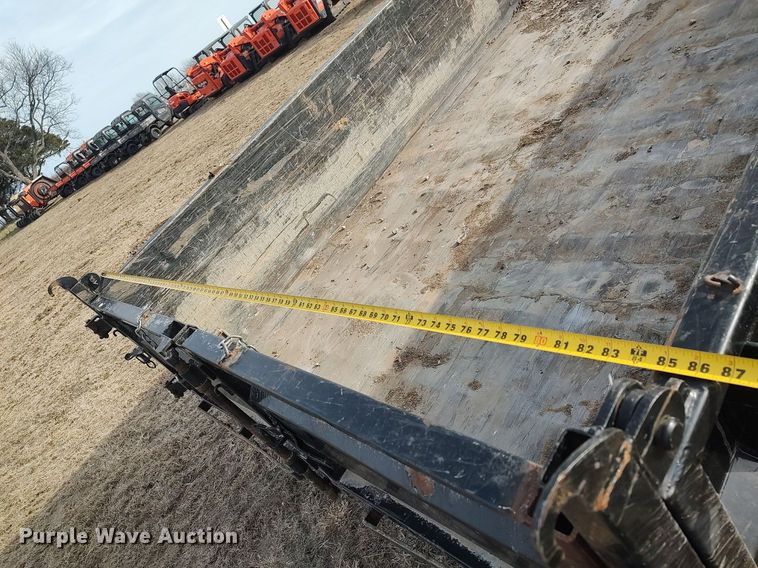 image for item DQ5817 PJ  dump trailer