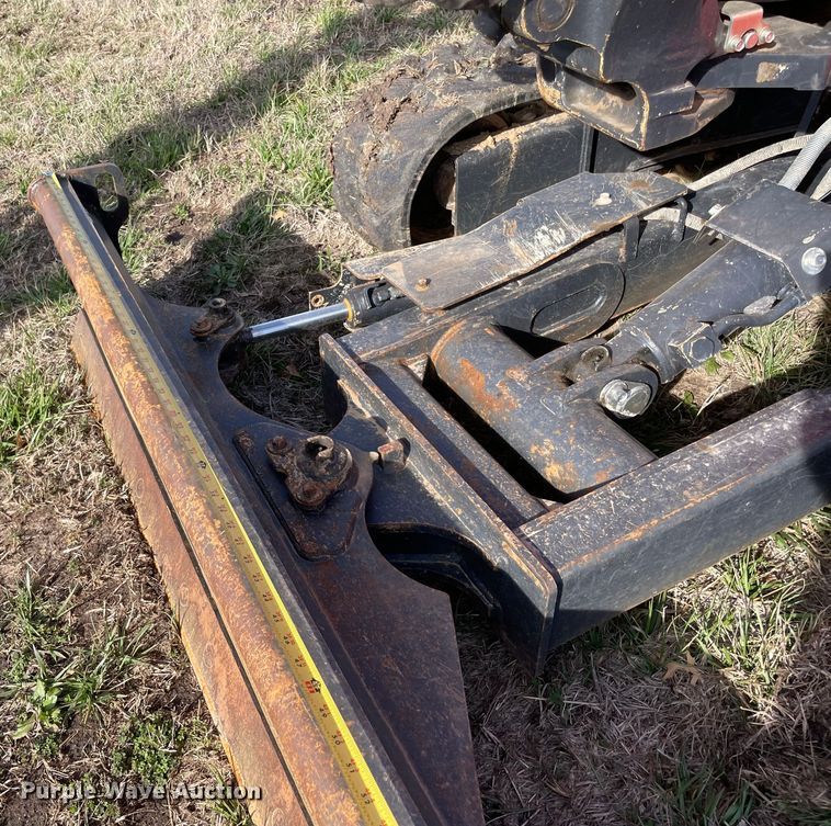 image for item DQ5819 Kubota U35-4  mini excavator