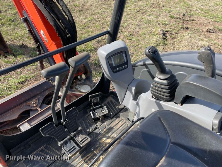 image for item DQ5819 Kubota U35-4  mini excavator