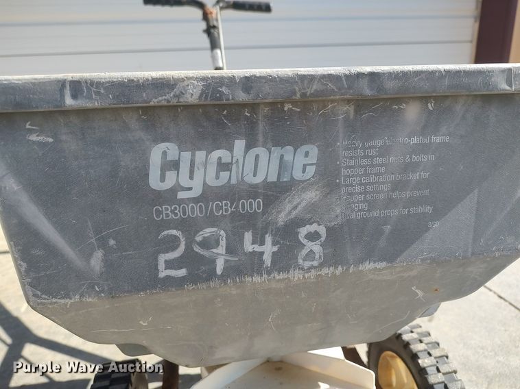 image for item DQ5820 Cyclone CB3000/CB4000  spreader
