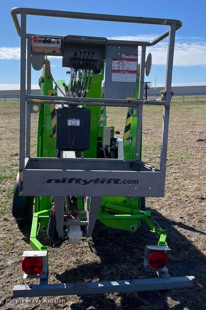 image for item DS2827 2021 Nifty TM34T  boom lift