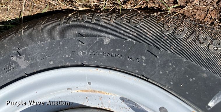 image for item DS2827 2021 Nifty TM34T  boom lift