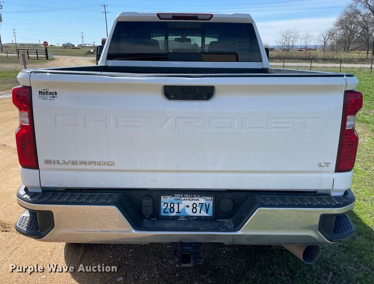 image for item DS2830 2020 Chevrolet Silverado 2500HD  Crew Cab pickup truck