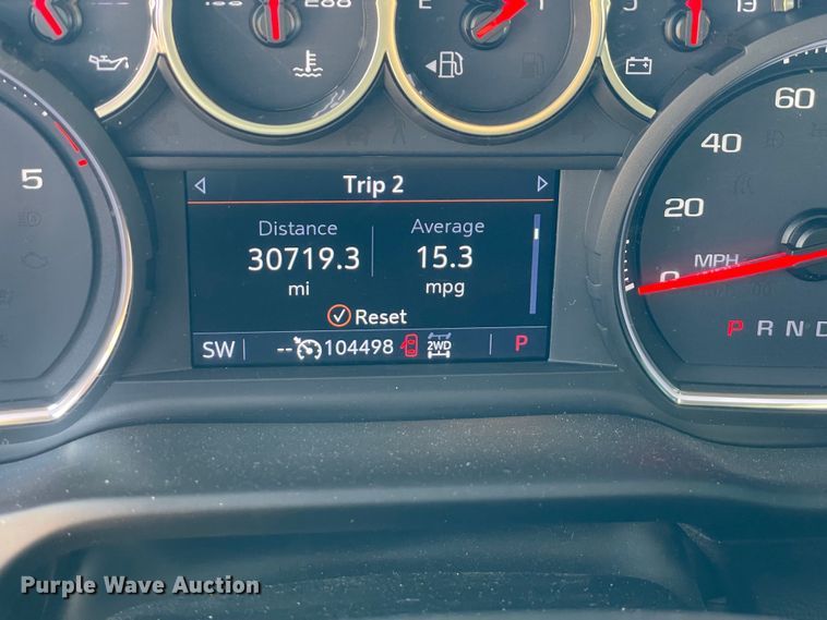 image for item DS2830 2020 Chevrolet Silverado 2500HD  Crew Cab pickup truck