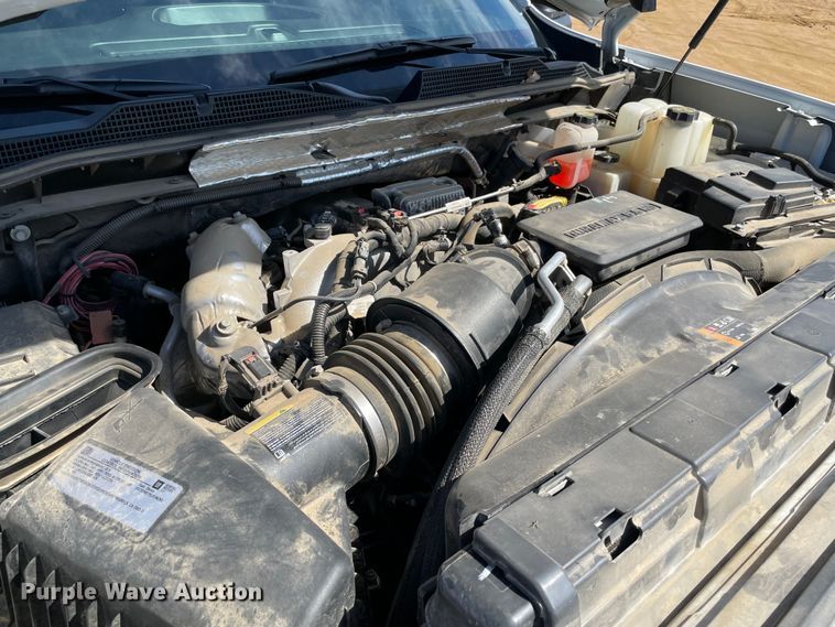 image for item DS2830 2020 Chevrolet Silverado 2500HD  Crew Cab pickup truck