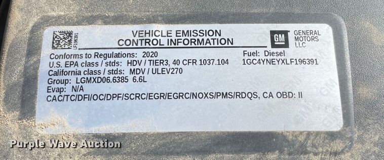 image for item DS2830 2020 Chevrolet Silverado 2500HD  Crew Cab pickup truck