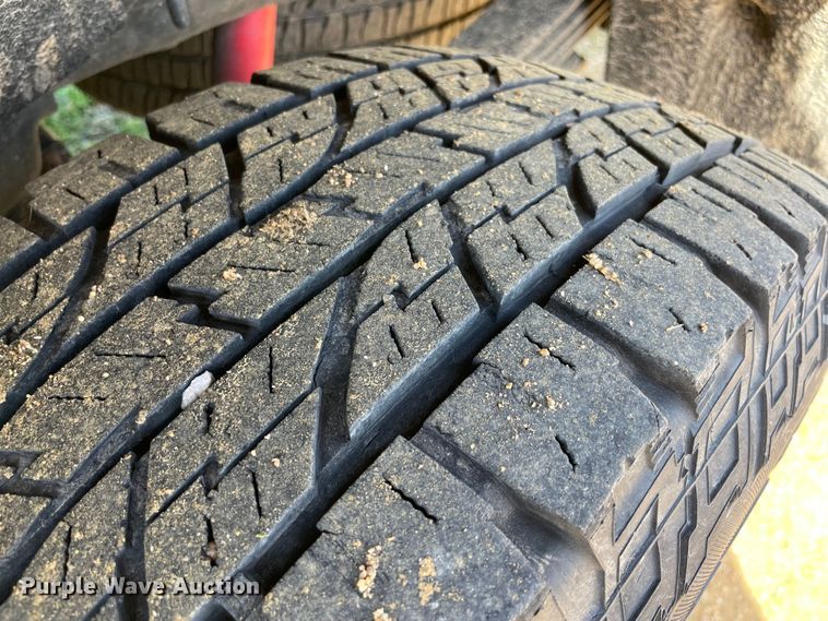 image for item DS2830 2020 Chevrolet Silverado 2500HD  Crew Cab pickup truck