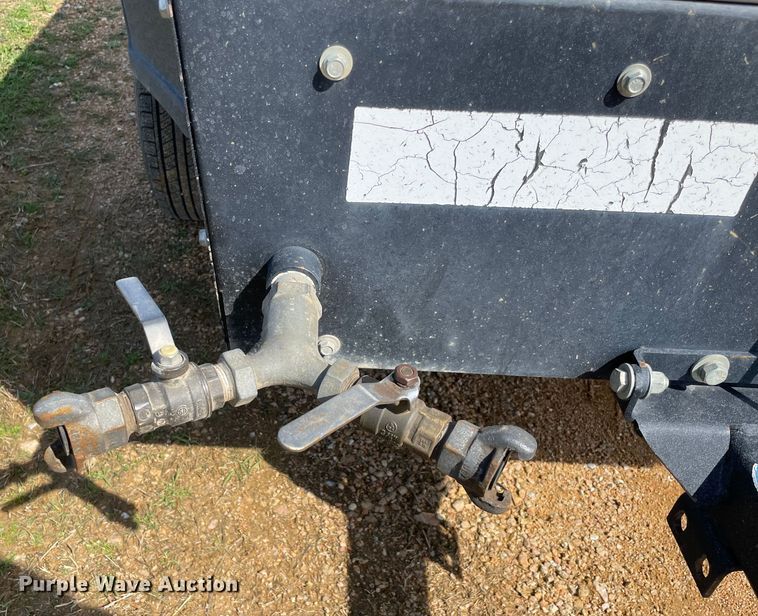 image for item DS2831 Sullair 185DPQ  air compressor