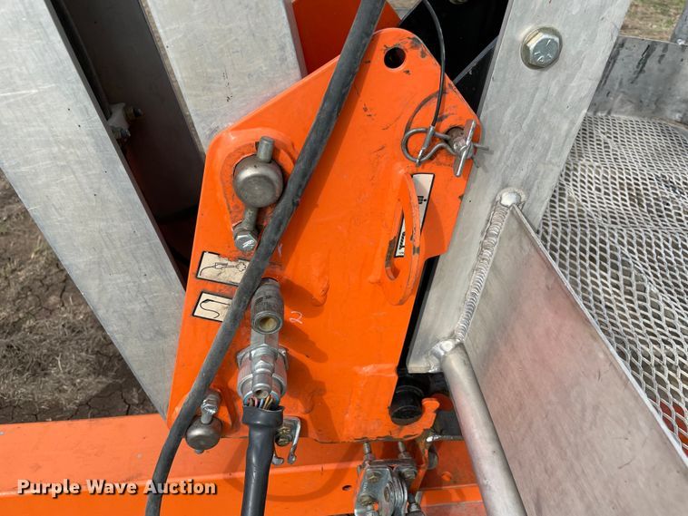 image for item MM9383 2018 JLG T500J  boom lift