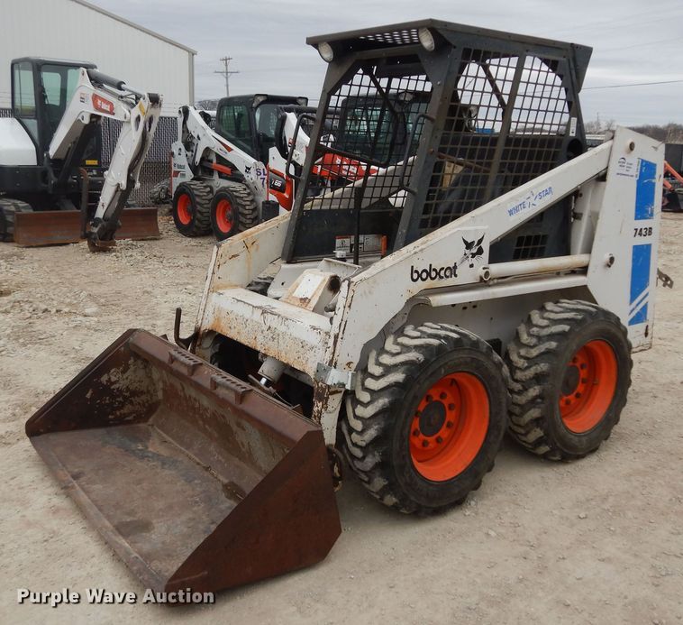 image for item DK7666 1991 Bobcat 743B  skid steer loader