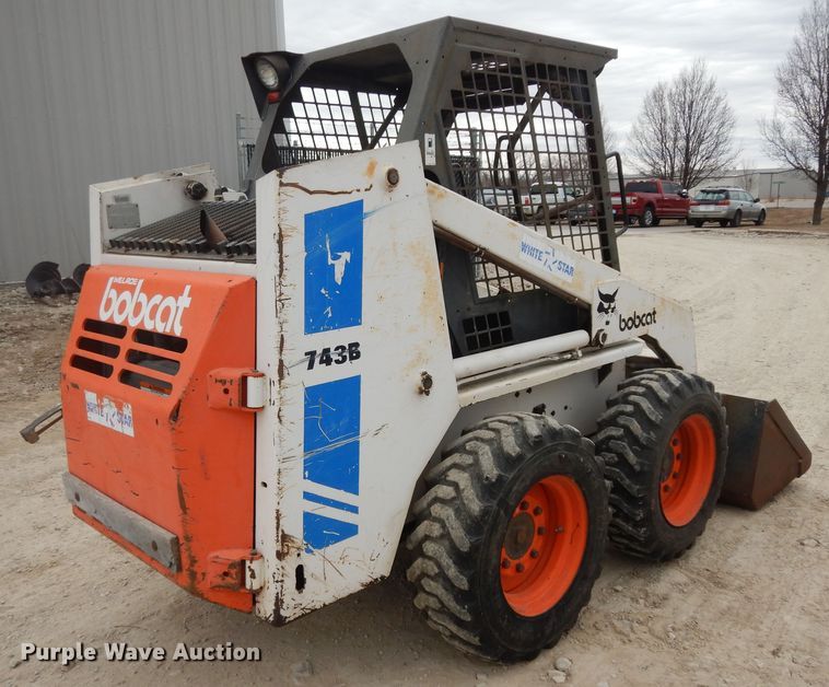 image for item DK7666 1991 Bobcat 743B  skid steer loader