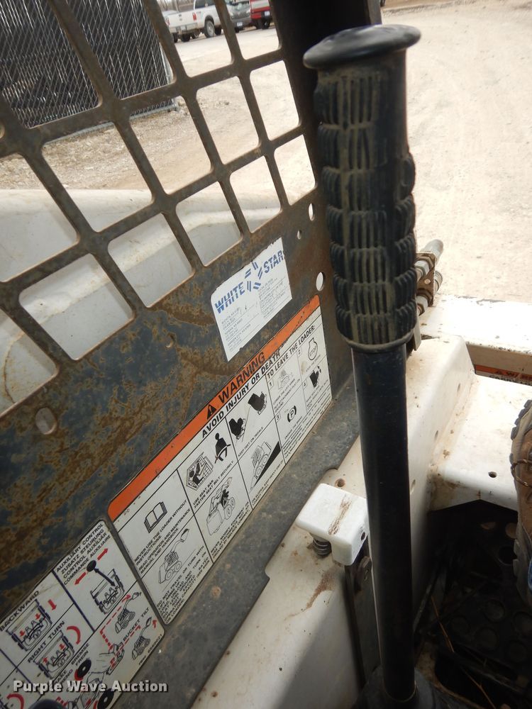 image for item DK7666 1991 Bobcat 743B  skid steer loader