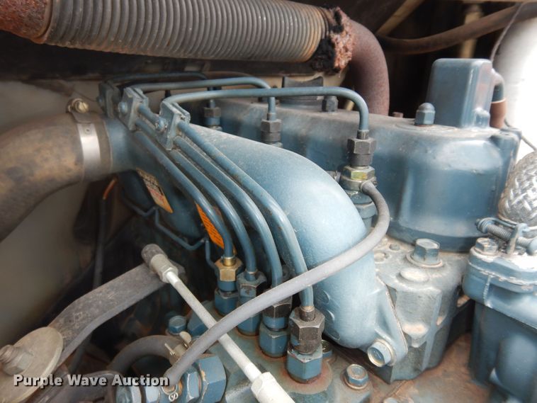 image for item DK7666 1991 Bobcat 743B  skid steer loader