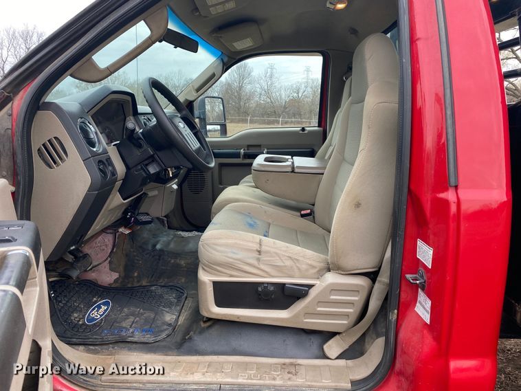 image for item DL7031 2008 Ford F550 Super Duty  flatbed truck
