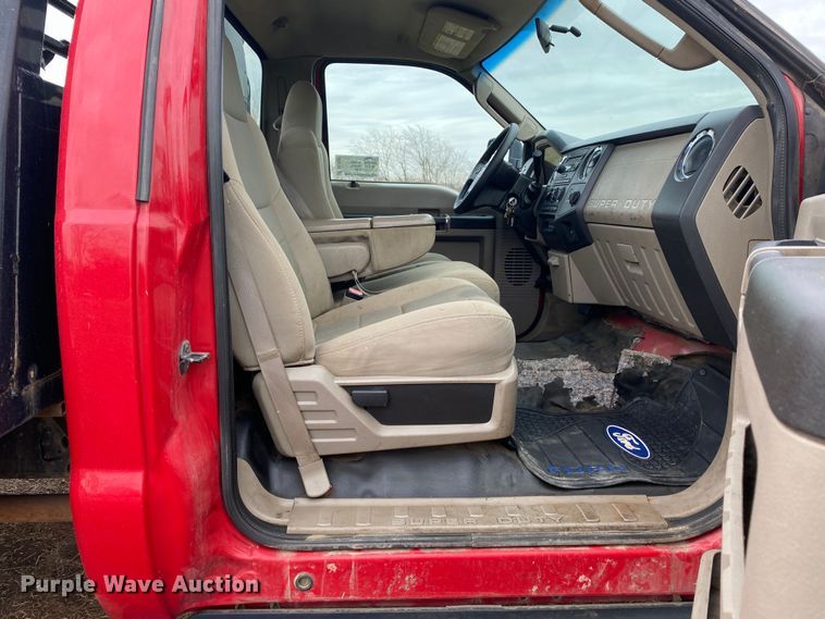 image for item DL7031 2008 Ford F550 Super Duty  flatbed truck