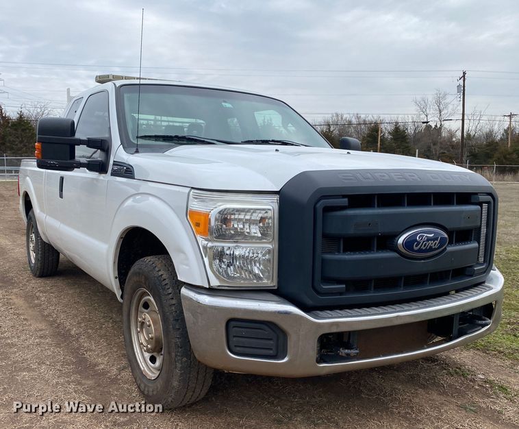 image for item DL7032 2013 Ford F250 Super Duty  SuperCab pickup truck