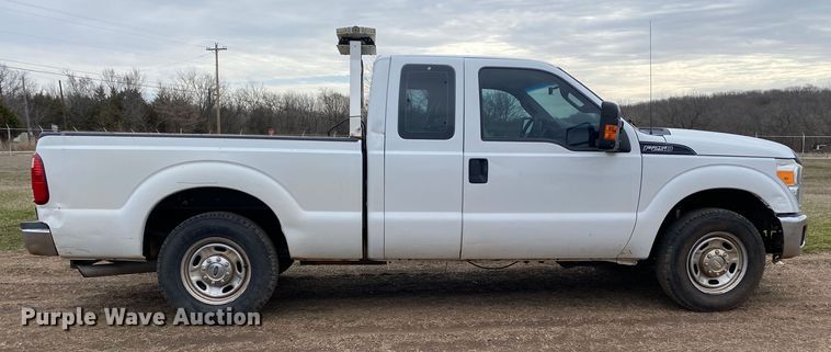 image for item DL7032 2013 Ford F250 Super Duty  SuperCab pickup truck