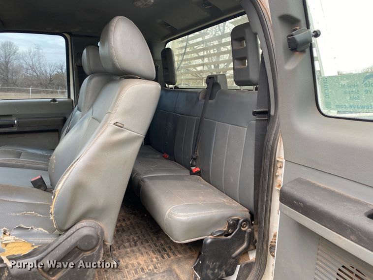 image for item DL7032 2013 Ford F250 Super Duty  SuperCab pickup truck