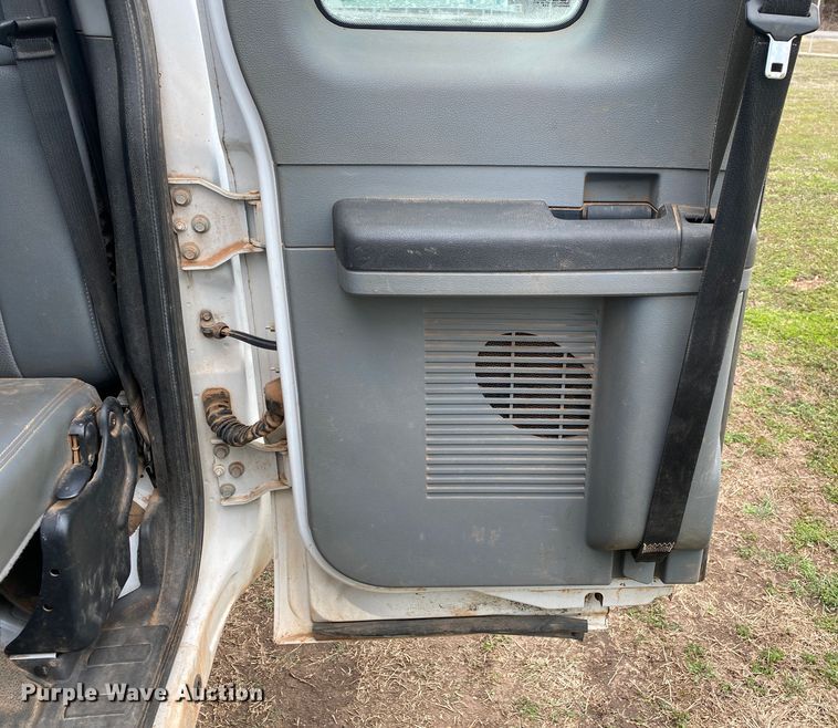 image for item DL7032 2013 Ford F250 Super Duty  SuperCab pickup truck