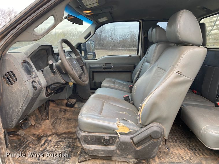 image for item DL7032 2013 Ford F250 Super Duty  SuperCab pickup truck