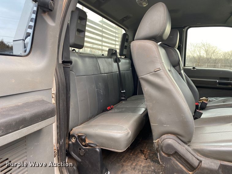 image for item DL7032 2013 Ford F250 Super Duty  SuperCab pickup truck