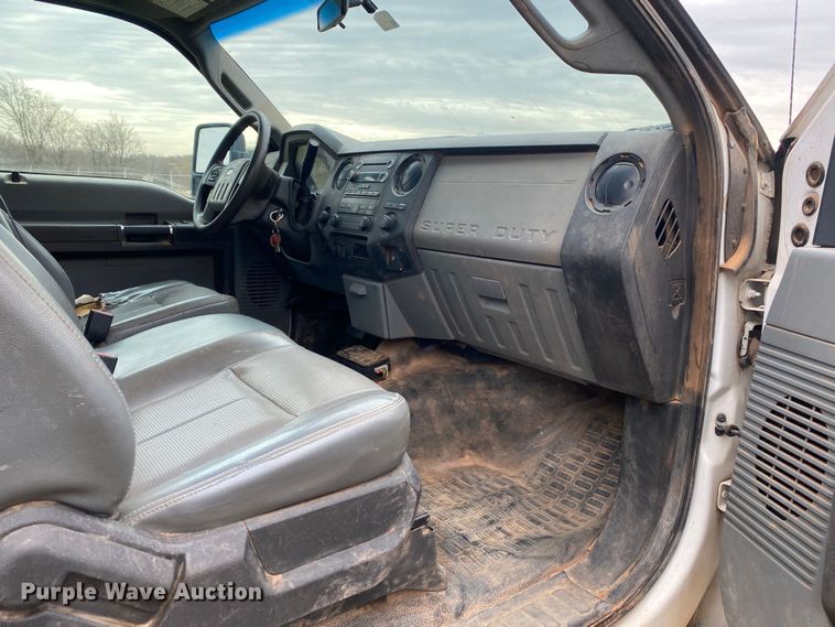image for item DL7032 2013 Ford F250 Super Duty  SuperCab pickup truck
