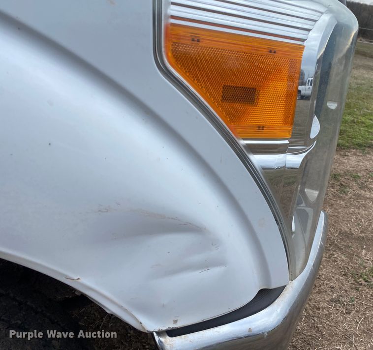 image for item DL7032 2013 Ford F250 Super Duty  SuperCab pickup truck