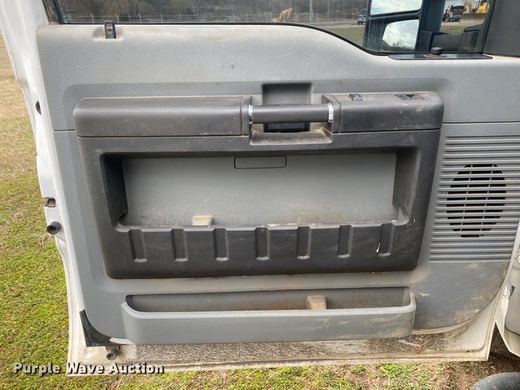 image for item DL7033 2015 Ford F250 Super Duty  SuperCab pickup truck