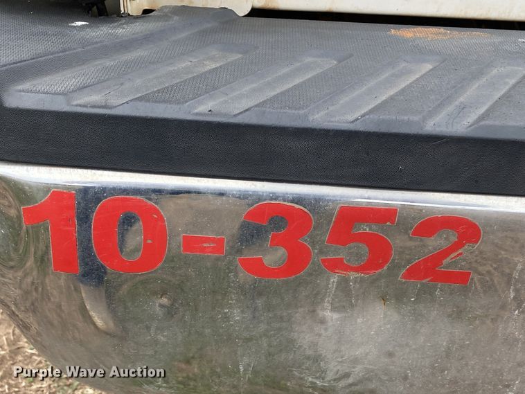 image for item DL7033 2015 Ford F250 Super Duty  SuperCab pickup truck