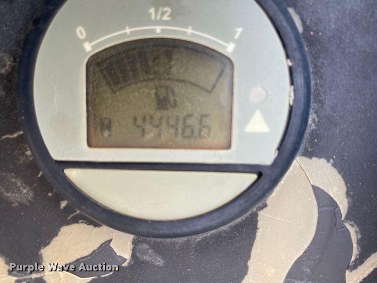 image for item DL7034 Miller Bobcat 250  welder/generator