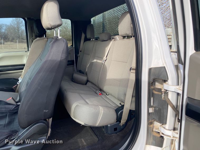 image for item DL7035 2016 Ford F150  SuperCab pickup truck