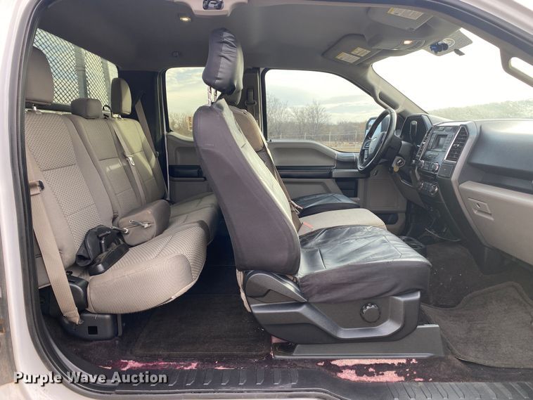 image for item DL7035 2016 Ford F150  SuperCab pickup truck