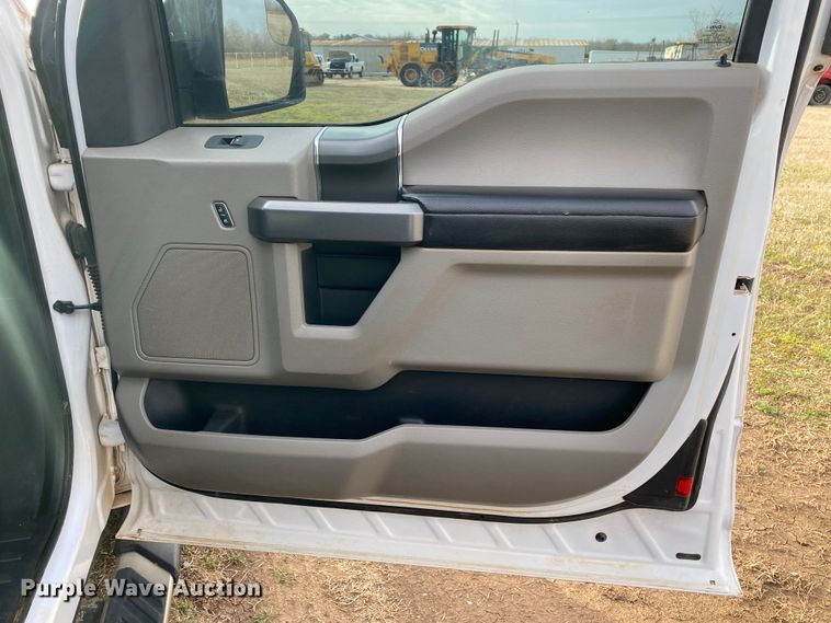 image for item DL7035 2016 Ford F150  SuperCab pickup truck