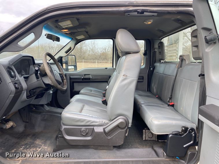 image for item DL7049 2016 Ford F250 Super Duty  SuperCab pickup truck